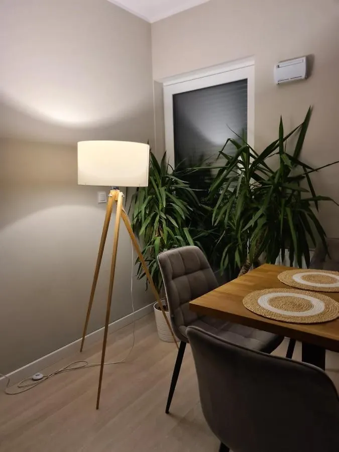 Mostowa 23 Bruno Apartment, Self Check-In 24H, Free Parking, Air-Conditioning Poznań 0*,  Polónia